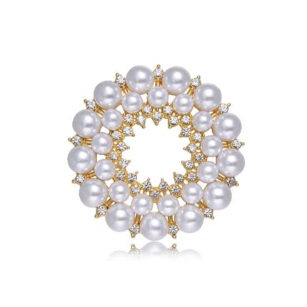 Broșă elegantă cu perle și cristale