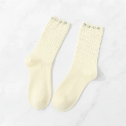 sosete-fashion-cu-strasuri-albe-amstyle